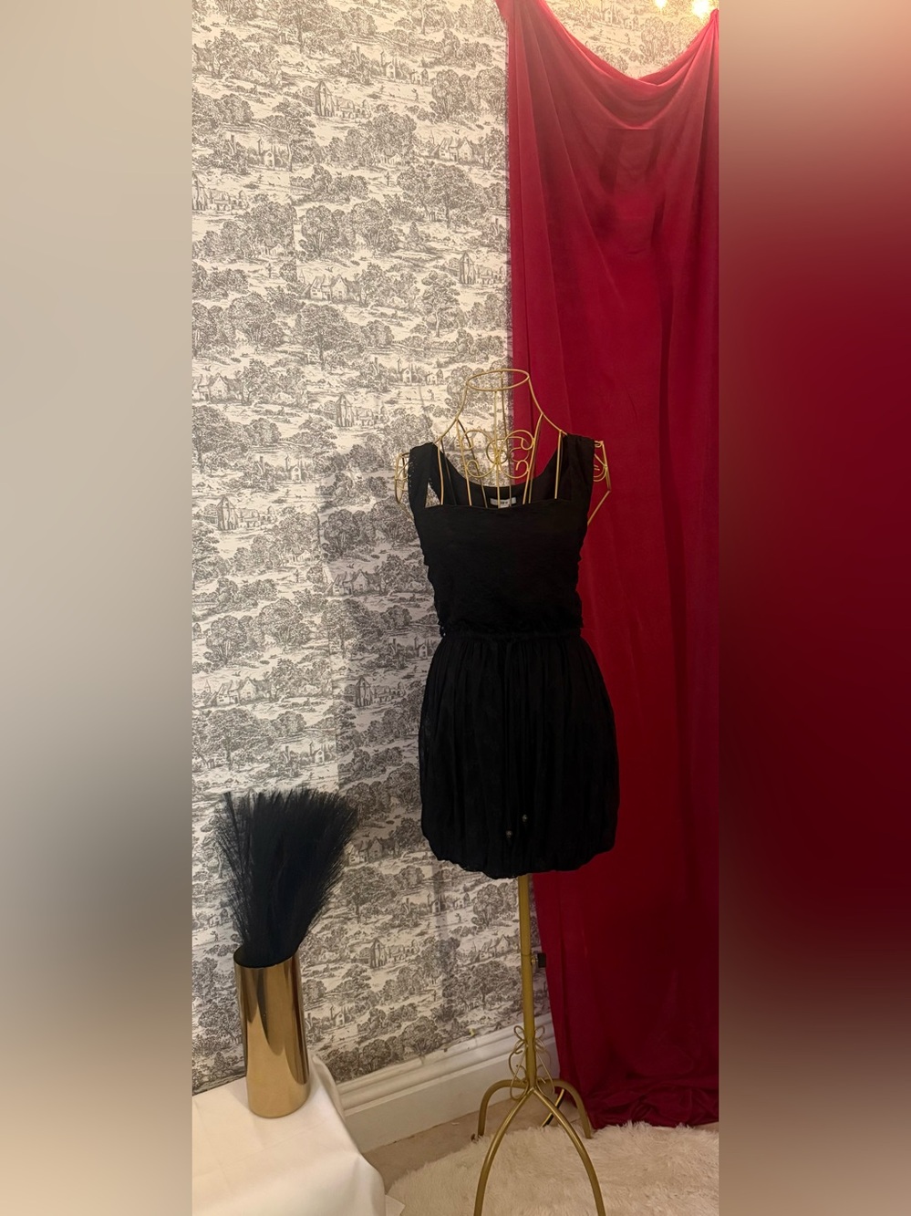 The Mystery Guest | Bar III NWT Black 2-Piece Set L | Midnight Mansion